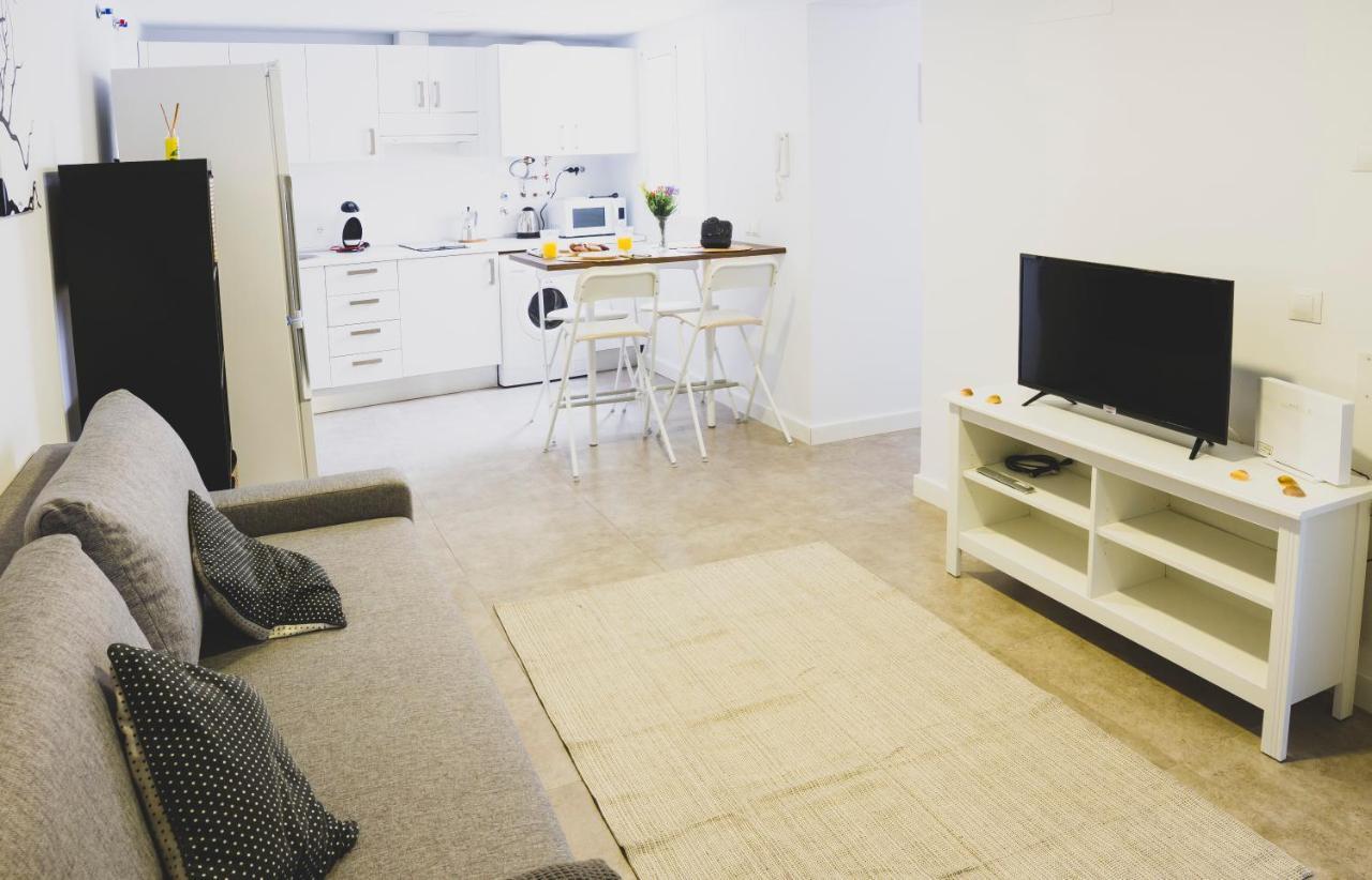 Cdz - Botica, Encantador Apartamento En Pleno Centro Historico Кадіс Екстер'єр фото